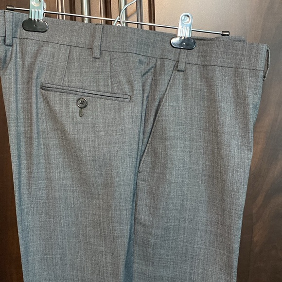 Grey Ralph Lauren 48 R suit - Picture 5 of 9